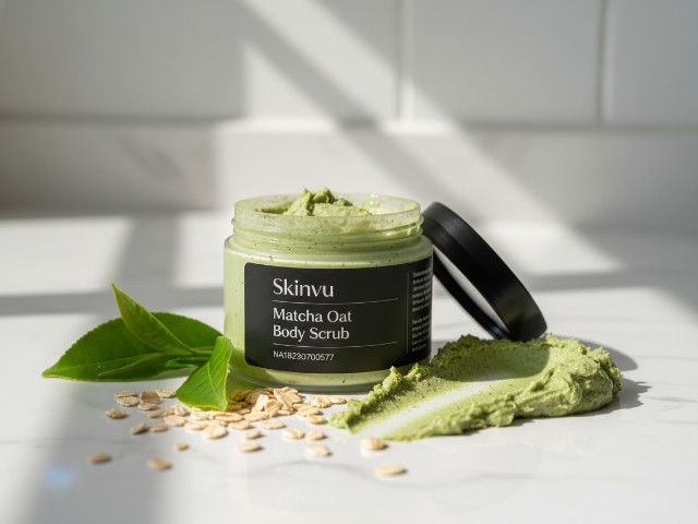 Cek Bpom (90)NA18230700577 Skinvu Matcha Oat Body Scrub 1 Bpom (90)NA18230700577 Skinvu Matcha Oat Body Scrub