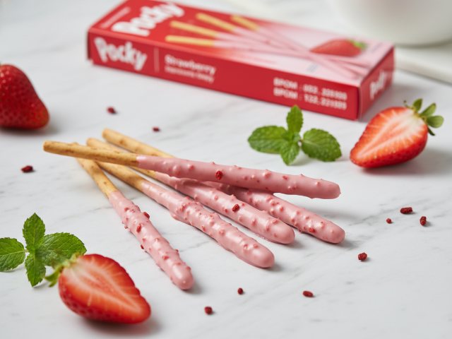 No Bpom (90)MD835628001678(91)270915 Pocky Biskuit Stik Rasa Stroberi